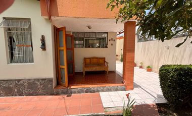 EN VENTA QUINTA EN GUAYLLABAMBA. EXCELENTE UBICACION