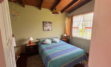 EN VENTA QUINTA EN GUAYLLABAMBA. EXCELENTE UBICACION