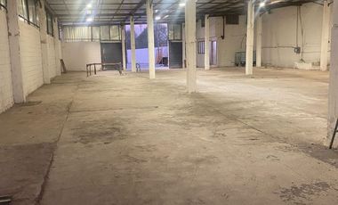 RENTA BODEGA INDUSTRIAL 820 M2