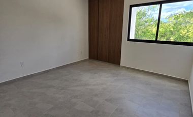CASA RESIDENCIAL EN BOSQUES DE CONKAL