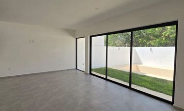 CASA RESIDENCIAL EN BOSQUES DE CONKAL