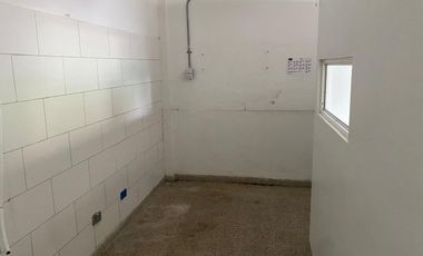 Local  en arriendo,  El Chuscal, Envigado, Antioquia