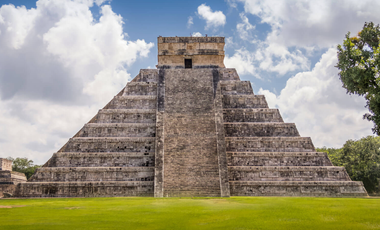 CASA EN RECUPERACIÓN BANCARIA EN C 62 No. 151 XCORAZÓN VALLADOLID YUCATÁN.
