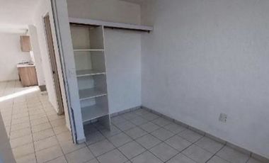 REMATO CASA EN VILLA FONTANA RESIDENCIAL TLAQUEPAQUE JALISCO