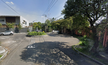 EDIFICIO Y CASA EN MIGUEL HIDALGO