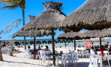 CASA EN RECUPERACIÓN BANCARIA EN C 53-B No. 609 FLAMBOYANES PROGRESO YUCATÁN.