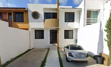 VENTA DE CASA EN TUXTLA GUTIERRREZ COL LAS NUBES