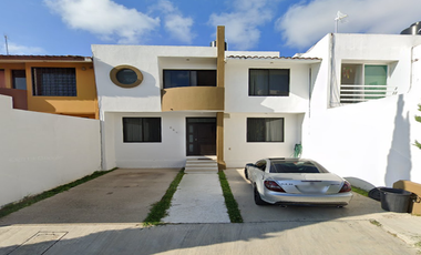 VENTA DE CASA EN TUXTLA GUTIERRREZ COL LAS NUBES