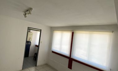 Solido departamento barrio Yungay.