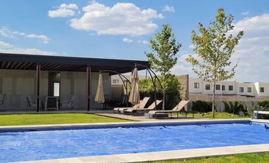 Departamento Dúplex en Renta – Planta Alta en Zakia