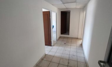 AMPLIA BODEGA EN RENTA CON OFICINAS INCLUIDAS