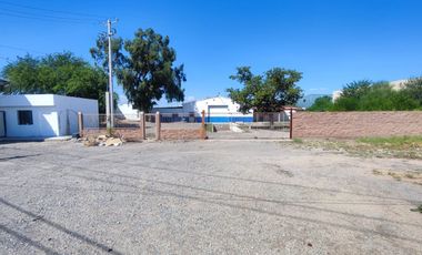 AMPLIA BODEGA EN RENTA CON OFICINAS INCLUIDAS