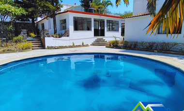 SE VENDE CASA EN ZONA COCOYOC, A 10 MIN. DE SIX FLAGS Y ZONA COMERCIALES