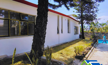 SE VENDE CASA EN ZONA COCOYOC, A 10 MIN. DE SIX FLAGS Y ZONA COMERCIALES