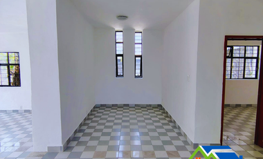 SE VENDE CASA EN ZONA COCOYOC, A 10 MIN. DE SIX FLAGS Y ZONA COMERCIALES