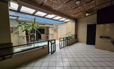 Bonita Casa en Jardines de la Paz