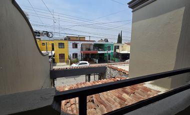 Bonita Casa en Jardines de la Paz