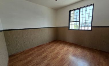 Bonita Casa en Jardines de la Paz