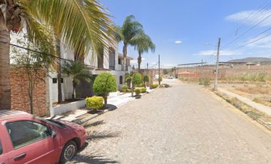 VENTA DE CASA EN JALISCO COL FRACC LOS GRANADOS ACATLAN DE JUAREZ