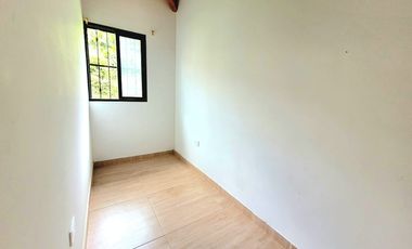 SE ARRIENDA APARTAMENTO EN EL CARMEN DE VIBORAL