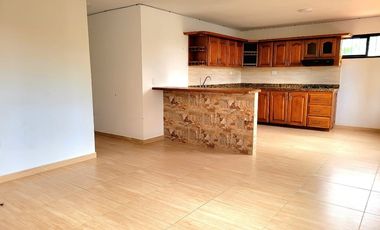 SE ARRIENDA APARTAMENTO EN EL CARMEN DE VIBORAL