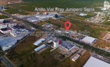 Terreno comercial y de servicios en renta frente a Antea, Av. 5 de Febrero, Queretaro