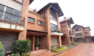 Venta Casa en Chía – Elegancia, Confort y Espacios Amplios en La Balsa