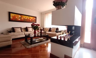 Venta Casa en Chía – Elegancia, Confort y Espacios Amplios en La Balsa