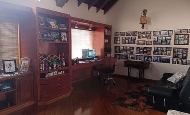 Venta Casa en Chía – Elegancia, Confort y Espacios Amplios en La Balsa