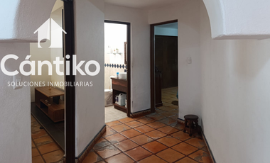 Residencia en Jardines Vista Hermosa, Colima.
