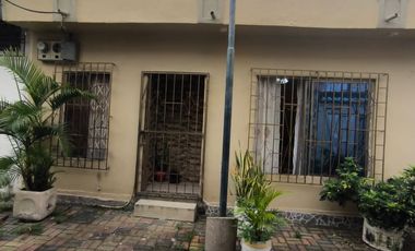 VENTA VILLA 1 PLANTA SAUCES 5, 2 DORMITORIOS, 1 BAÑO, PATIO