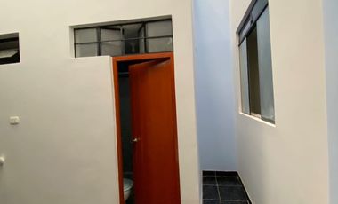 EN VENTA CASA DE 3 PISOS BARRANCA, EXCELENTE UBICACIÓN, CERCA A LA PLAYA- PRECIO DE REALIZACIÓN.