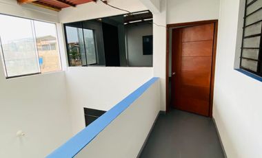 EN VENTA CASA DE 3 PISOS BARRANCA, EXCELENTE UBICACIÓN, CERCA A LA PLAYA- PRECIO DE REALIZACIÓN.