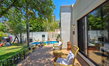 CASA EN VENTA, VILLAS DEL MESÓN JURIQUILLA