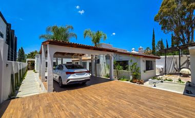 CASA EN VENTA, VILLAS DEL MESÓN JURIQUILLA