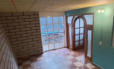 Bonita y amplia casa a 25 Min Santa Fe, $4,250,000 Solo Recurso Propio- 5 recamaras-  baños completos