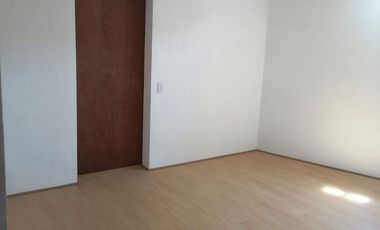 Bonita y amplia casa a 25 Min Santa Fe, $4,250,000 Solo Recurso Propio- 5 recamaras-  baños completos