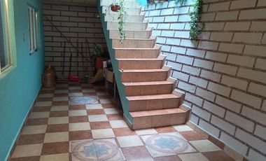 Bonita y amplia casa a 25 Min Santa Fe, $4,250,000 Solo Recurso Propio- 5 recamaras-  baños completos