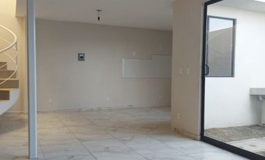 CASA EN VENTA UBICADA EN SAN LORENZO CHIMALPA, CHALCO. ¡ENTREGA INMEDIATA, LISTA PARA HABITAR!