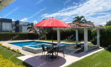 Renta Casa Campestre Amoblada sector Cerritos Pereira