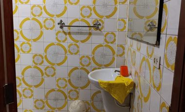 VENTA DE CASA DE 2 PISOS MAS AIRES EN PUCALLPA