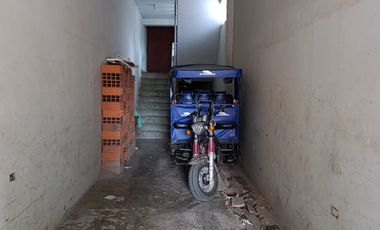 VENTA DE CASA DE 2 PISOS MAS AIRES EN PUCALLPA