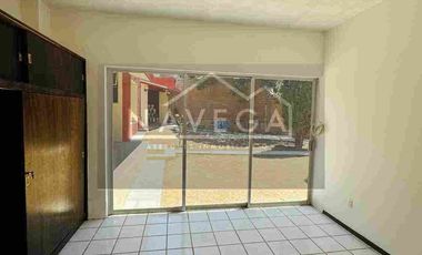 Casa amplia en renta
