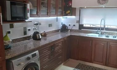 VENTA VILLA SARMIENTO CHALET 5 AMBIENTES CON PATIO COCHERA