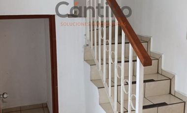 Casa en excelente colonia, Jardines de Bugambilias, Villa d Álvarez, Colima.