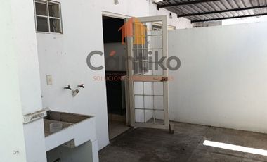 Casa en excelente colonia, Jardines de Bugambilias, Villa d Álvarez, Colima.
