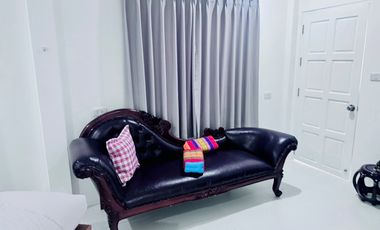 Newly renovated single-storey detached house on 100 sq.wah of land in Theprat Village, near Asia Industrial Estate and Lotus’s Ban Chang, Rayong.