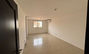EN VENTA CASA EN CIUDAD CELESTE ETAPA LA MARINA SAMBORONDÓN
