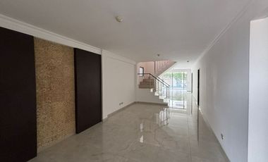 EN VENTA CASA EN CIUDAD CELESTE ETAPA LA MARINA SAMBORONDÓN