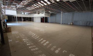 Se arrienda o vende local 1025 m2, en avda Lonquén Norte, Calera de Tango